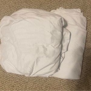 Oversized twin sheets for dorm mattress, flat and fitted sheets